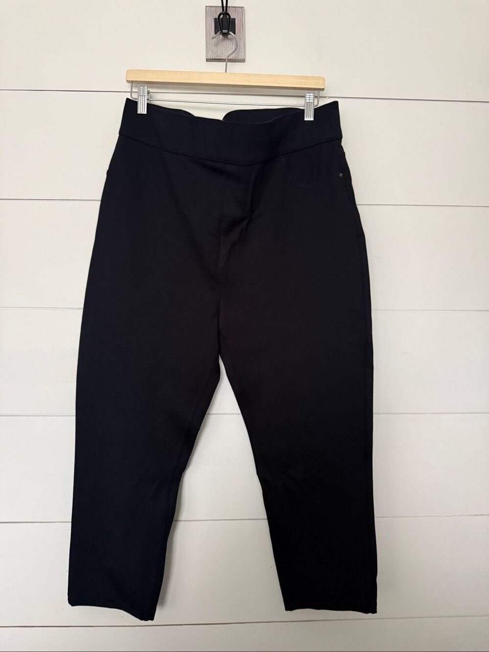 Spanx Women’s XL Black Pull on Cropped Perfect Pants Stretchy